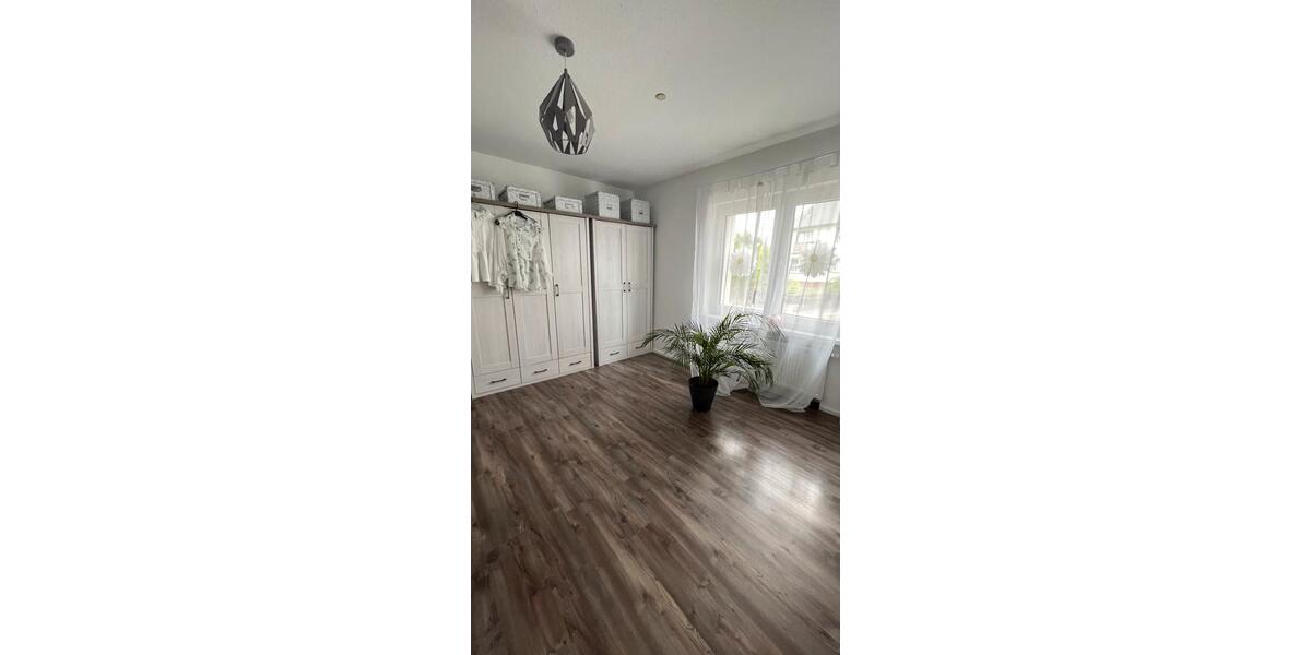 Erdgeschoßwohnung Polch - 3 Zimmer, 93 m&sup2;, 980&euro; | Angebot:26635123