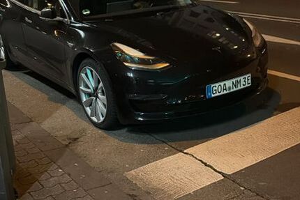Tesla Model 3 157.000 km 21.990 &euro; Lahnstein 56112