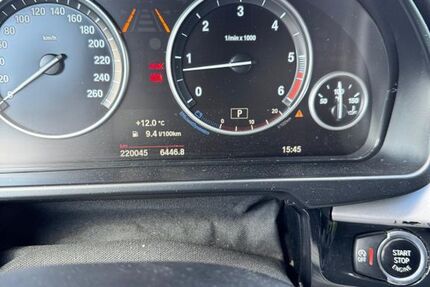 BMW X5 220.000 km 22.900 &euro; Mogendorf 56424