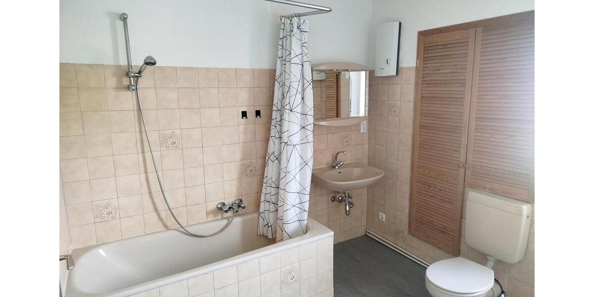 Dachgeschoßwohnung Koblenz Bubenheim - 2 Zimmer, 50 m&sup2;, 650&euro; | Angebot:26413030