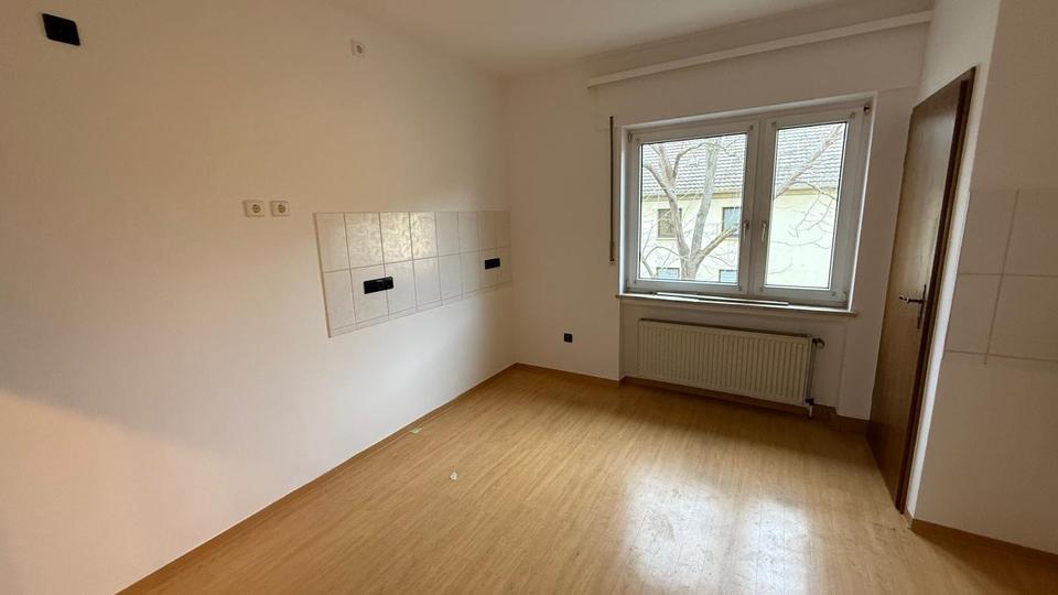 Helle 3-Zimmer-Wohnung mit Balkon & Echtholzparkett in Koblenz 3 zimmer