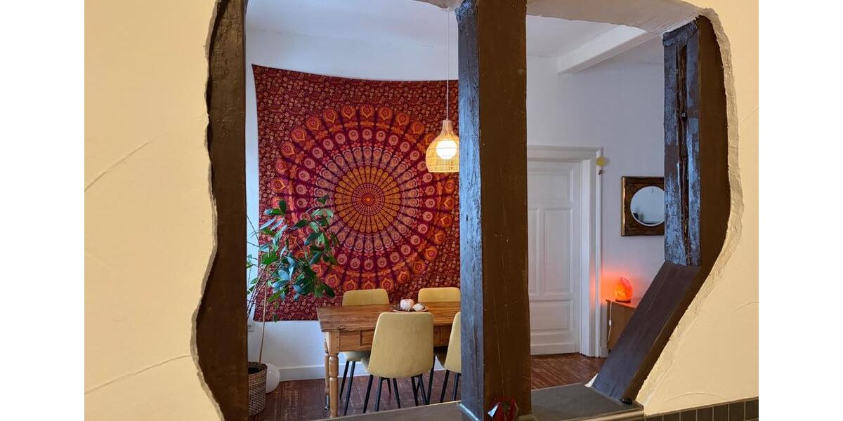 Großzügige 3 ZKB Altbauwohnung mit Balkon in zentraler Lage 3 zimmer