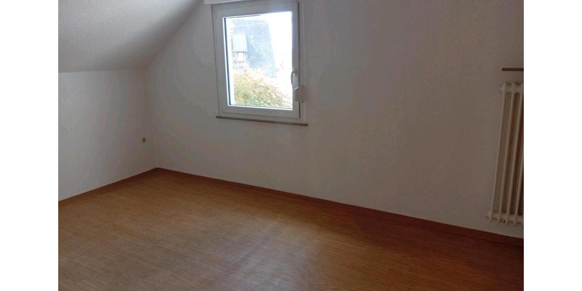 Etagenwohnung Neuwied Feldkirchen - 3 Zimmer, 78 m&sup2;, 600&euro; | Angebot:25483173