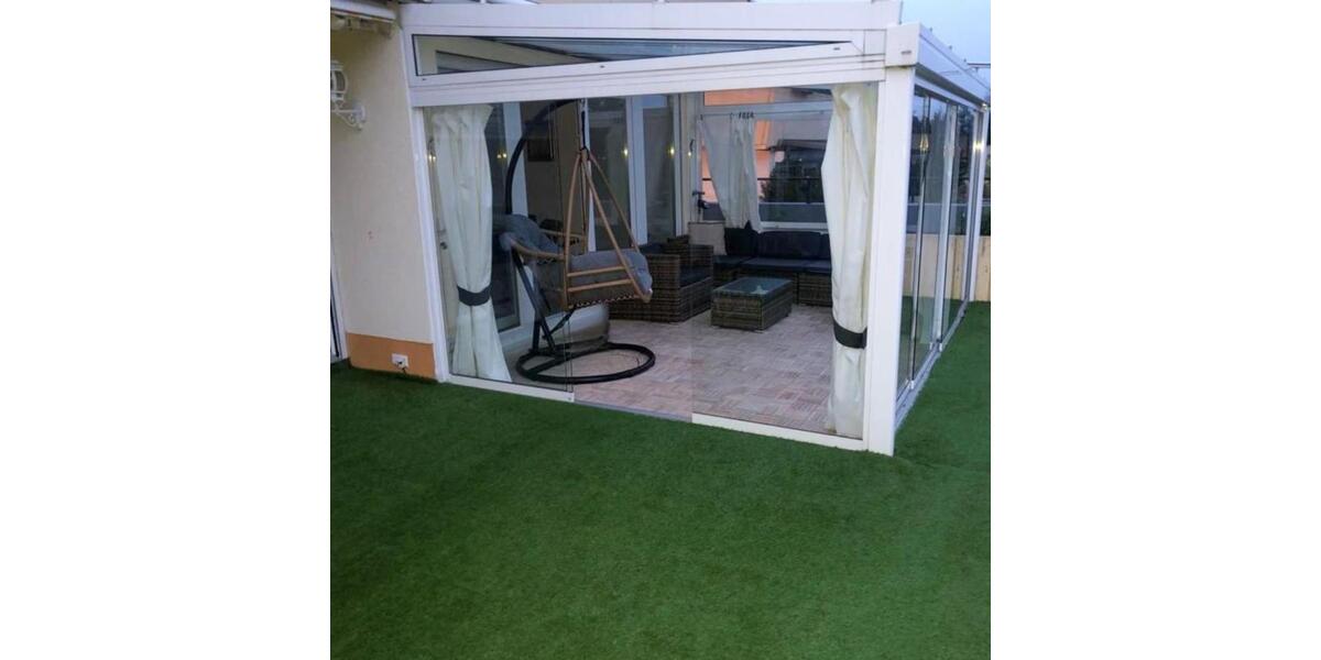 Großzügige 4-Zimmer-Terrassenwohnung mit ca. 90 m² Terrasse 4 zimmer