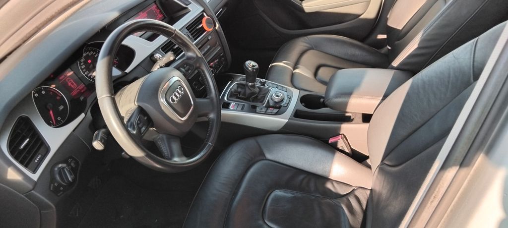 Audi A4 148.000 km 5.400 &euro; MENDIG 56743