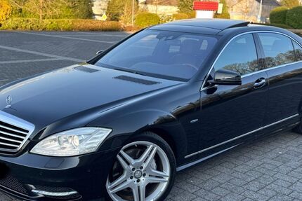 Mercedes-Benz S 500 264.000 km 12.990 &euro; Vallendar 56179