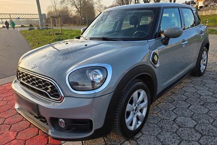 Mini Countryman SE (Cooper) 123.000 km 15.500 &euro; Bendorf 56170