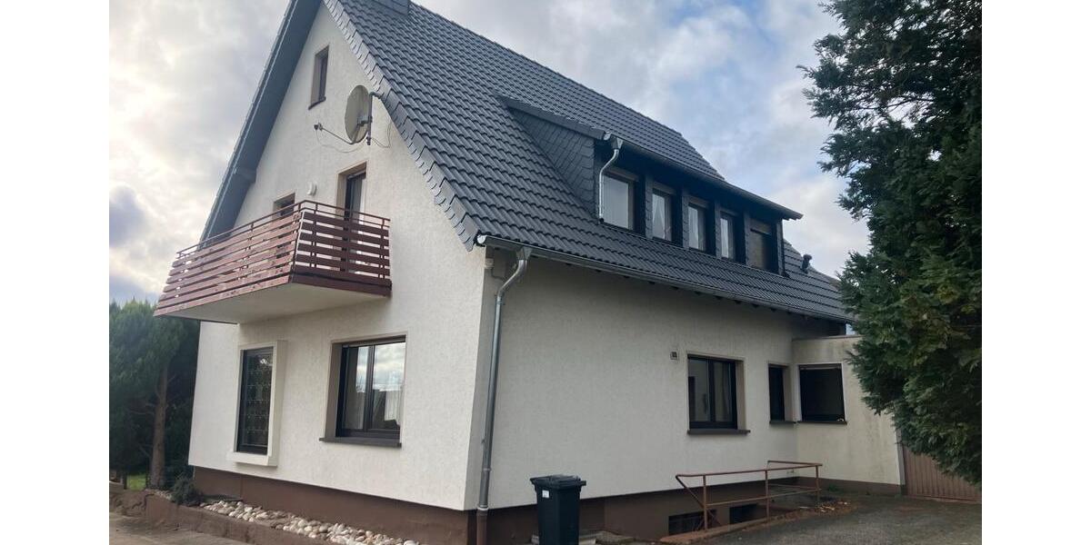 Alleinstehendes Einfamilienhaus in ruhiger Lage mit Garten 13 zimmer