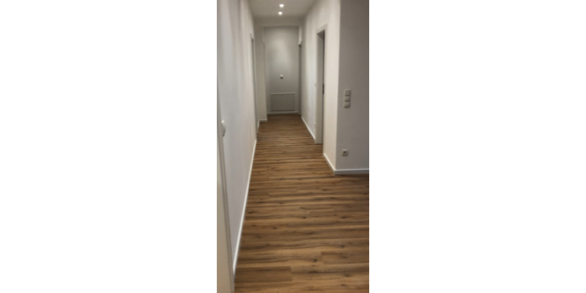 Etagenwohnung Neuwied - 4 Zimmer, 99 m&sup2;, 1.090&euro; | Angebot:24616336