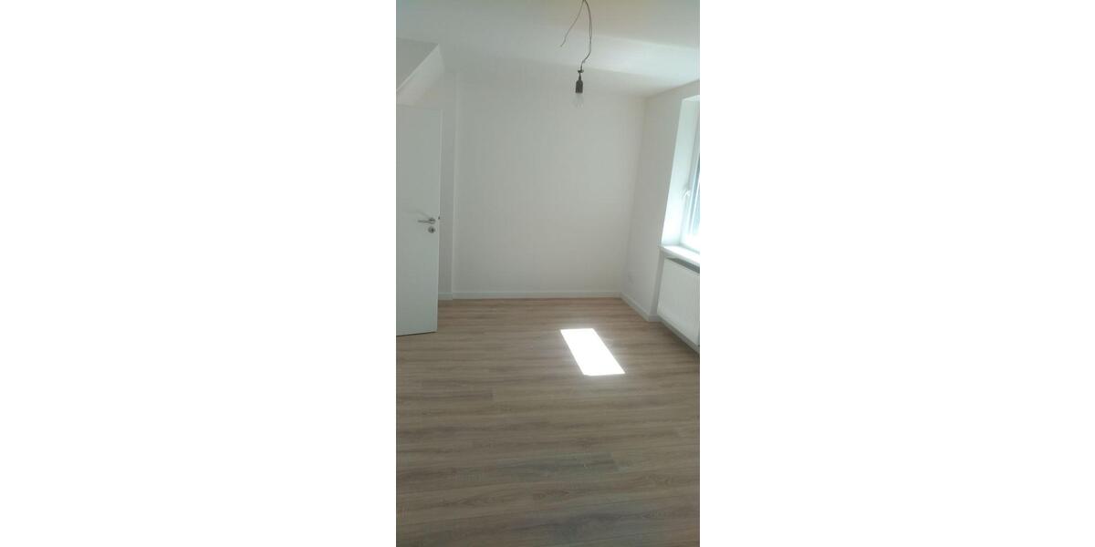Reihenhaus Neuwied Feldkirchen - 5 Zimmer, 80 m&sup2;, 220.000&euro; | Angebot:27096907