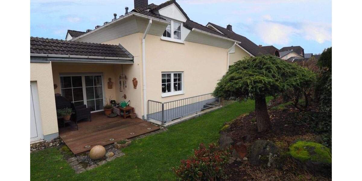 Mehrfamilienhaus, Wohnhaus Helferskirchen - 1 Zimmer, 284 m&sup2;, 599.000&euro; | Angebot:25770008