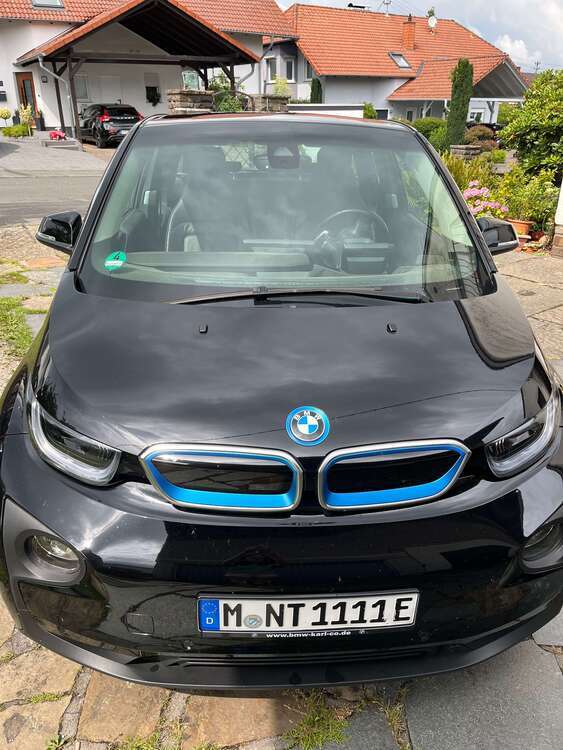 i3