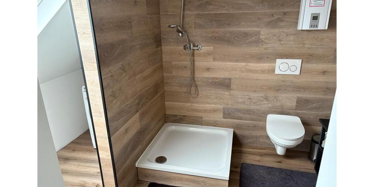 Dachgeschoßwohnung Koblenz Bisholder - 3 Zimmer, 72 m&sup2;, 1.000&euro; | Angebot:25783262