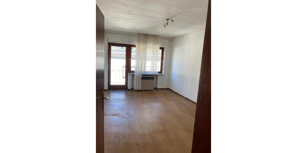 Reihenhaus Montabaur - 3 Zimmer, 74 m&sup2;, 145.000&euro; | Angebot:27287024