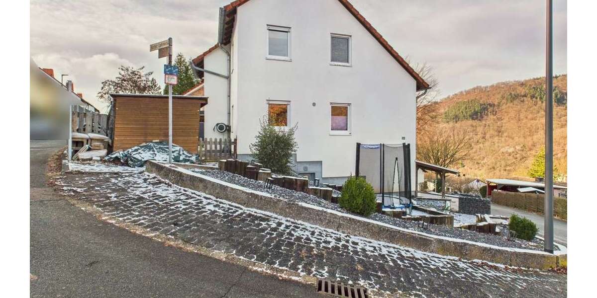 Haus zum Kaufen in Lahnstein 380.000 € 120 m² 4 zimmer