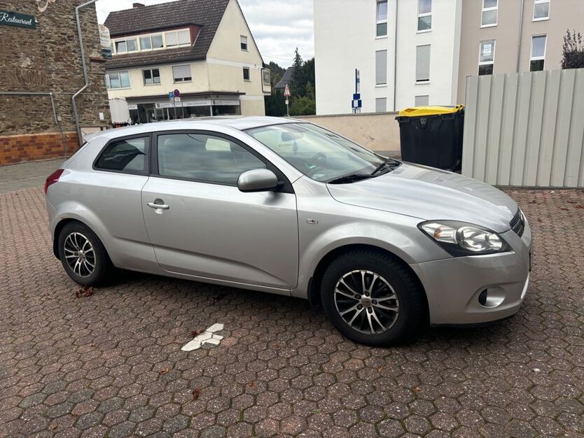 Kia ceed / Ceed 245.000 km 1.350 € Neuwied 56564