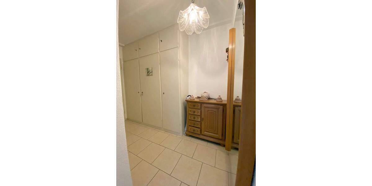 Etagenwohnung Neuwied - 2 Zimmer, 51 m&sup2;, 110.000&euro; | Angebot:25702340