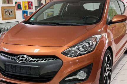 Hyundai i30 239.500 km 4.400 &euro; Mayen 56727