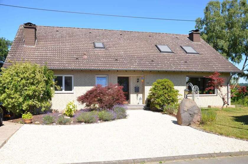 Haus zum Kaufen in Breitscheid 599.000 € 375 m²