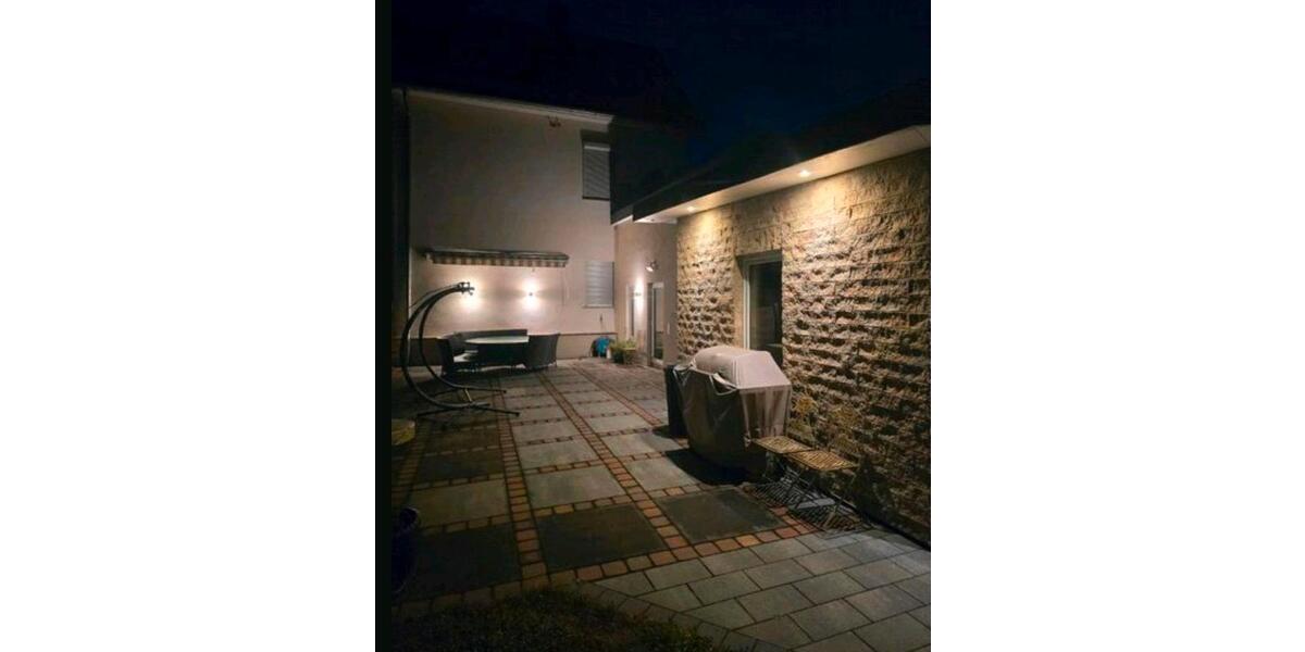 Einfamilienhaus Hundsangen - 6 Zimmer, 240 m&sup2;, 2.000&euro; | Angebot:25064673