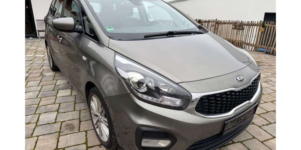 Kia Carens 152.700 km 6.990 &euro; Andernach 56626