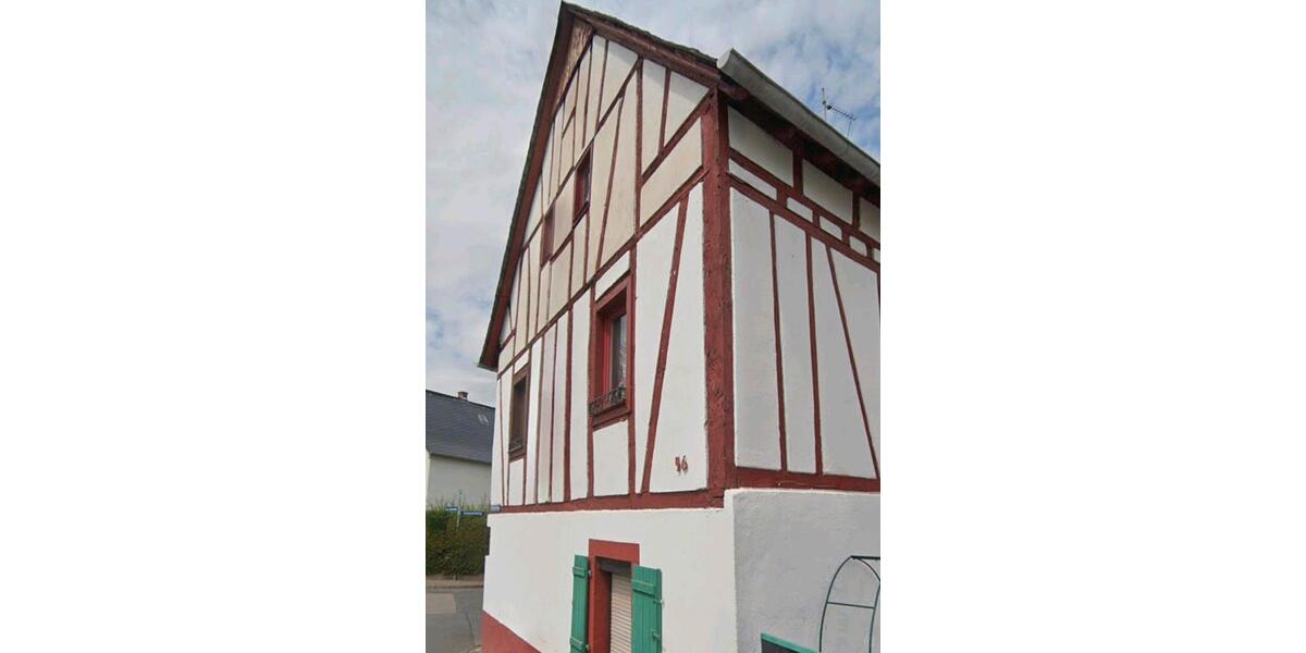 Haus zu verkaufen - Wallersheim- 8 zimmer