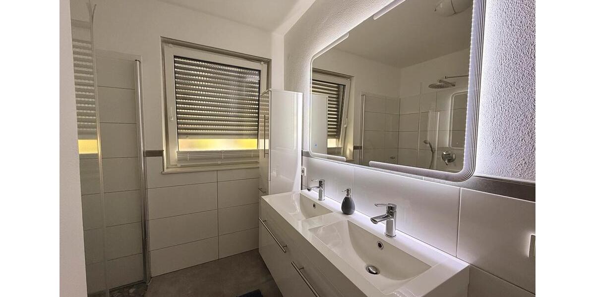 Einfamilienhaus Neuwied Block - 8 Zimmer, 234 m&sup2;, 735.000&euro; | Angebot:25509838