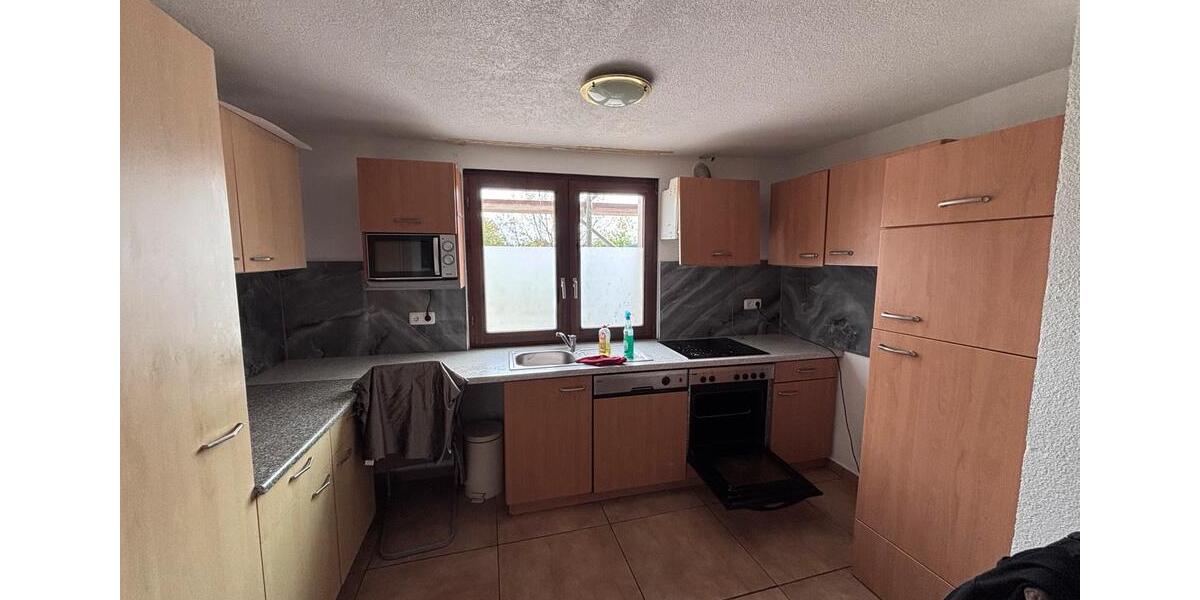 Etagenwohnung Hundsangen - 4 Zimmer, 80 m&sup2;, 800&euro; | Angebot:26416162