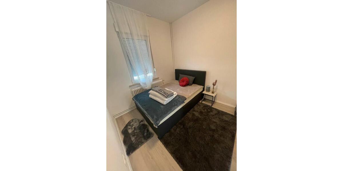 Reihenhaus Bad Ems - 7 Zimmer, 180 m&sup2;, 270.000&euro; | Angebot:26163684