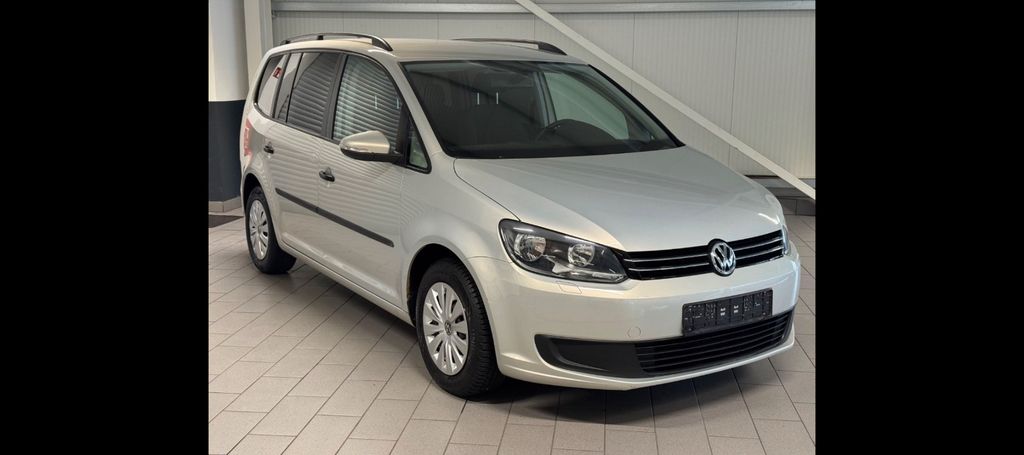 VW Touran 240.000 km 3.990 &euro; Brey 56321