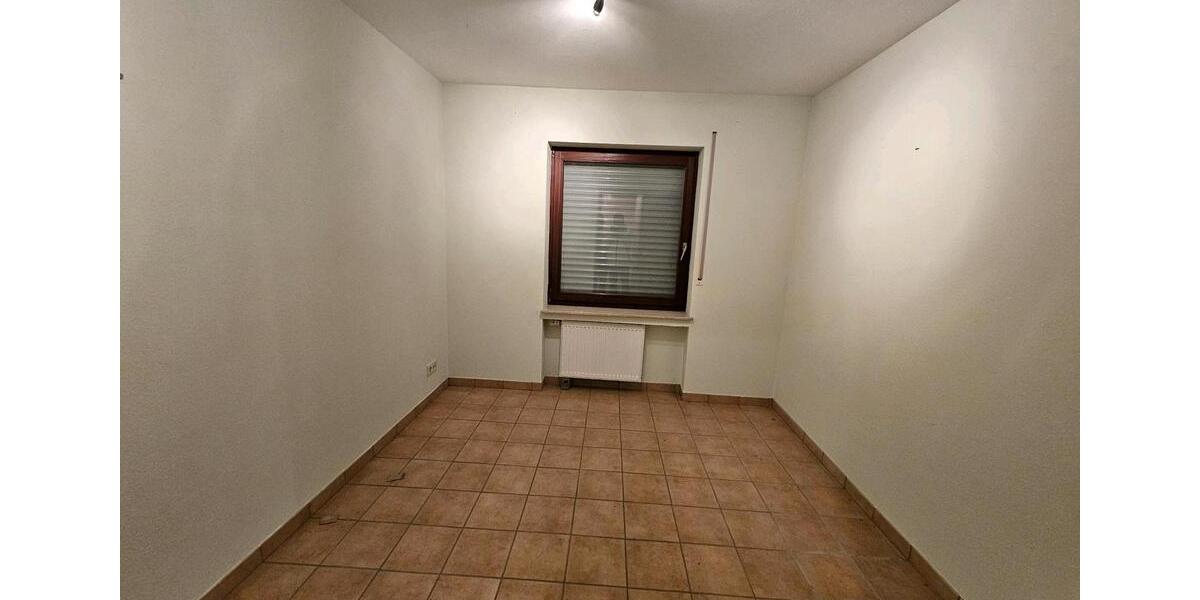 Erdgeschoßwohnung Dieblich - 6 Zimmer, 182 m&sup2;, 1.350&euro; | Angebot:25647040