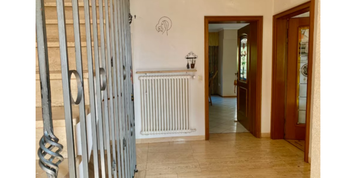 Einfamilienhaus Koblenz Lay - 9 Zimmer, 162 m&sup2;, 549.000&euro; | Angebot:25760262