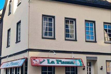 LAHNSTEIN, Brückenstr. 7, Hübsche Wohnung mit EBK und Terrasse 2 zimmer