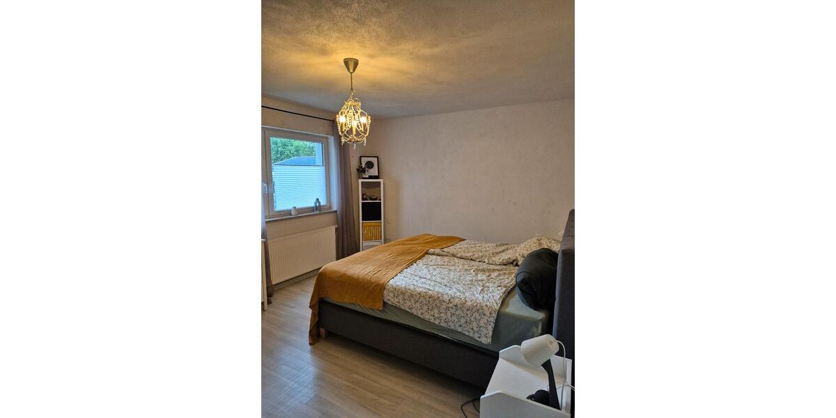 Etagenwohnung Brey - 3 Zimmer, 90 m&sup2;, 200.000&euro; | Angebot:27122020