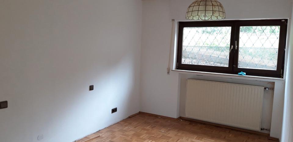 Einfamilienhaus Niederzissen - 7 Zimmer, 200 m&sup2;, 416.000&euro; | Angebot:26144769