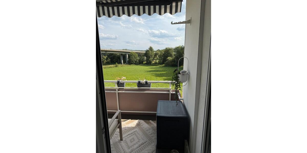 Etagenwohnung Montabaur - 3.5 Zimmer, 84 m&sup2;, 285.000&euro; | Angebot:27166170