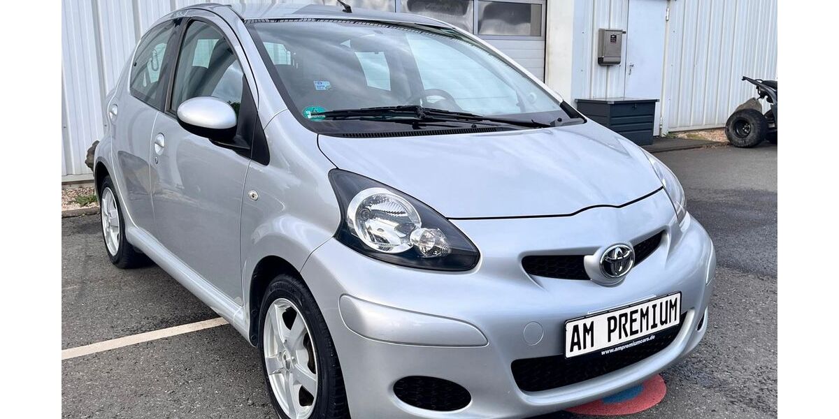 Toyota Aygo (X) 114.000 km 6.490 &euro; Andernach 56626