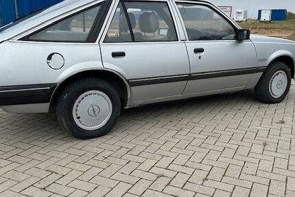 Opel Ascona 74.000 km 2.200 &euro; Nievern 56132