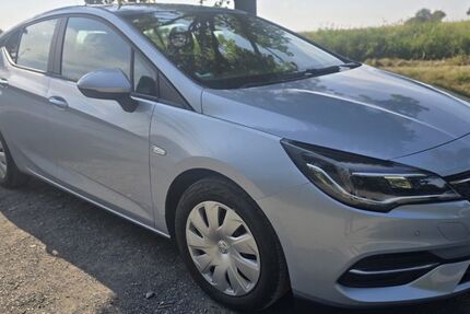 Opel Astra 37.000 km 13.700 € Neuhäusel 56335