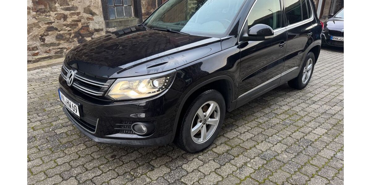 VW Tiguan 128.000 km 12.000 &euro; Nickenich 56645