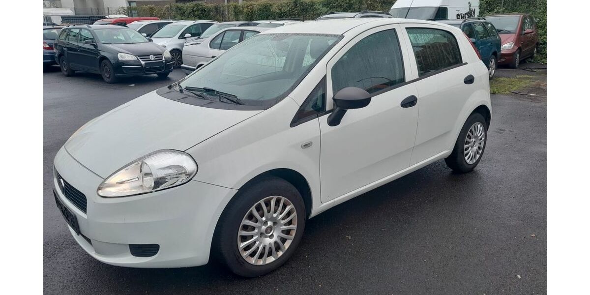 Fiat Punto 196.000 km 1.800 € Diez 65582
