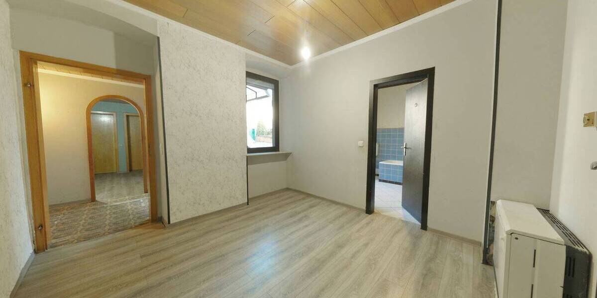 Reihenendhaus Kottenheim - 6 Zimmer, 112 m&sup2;, 139.000&euro; | Angebot:26247295
