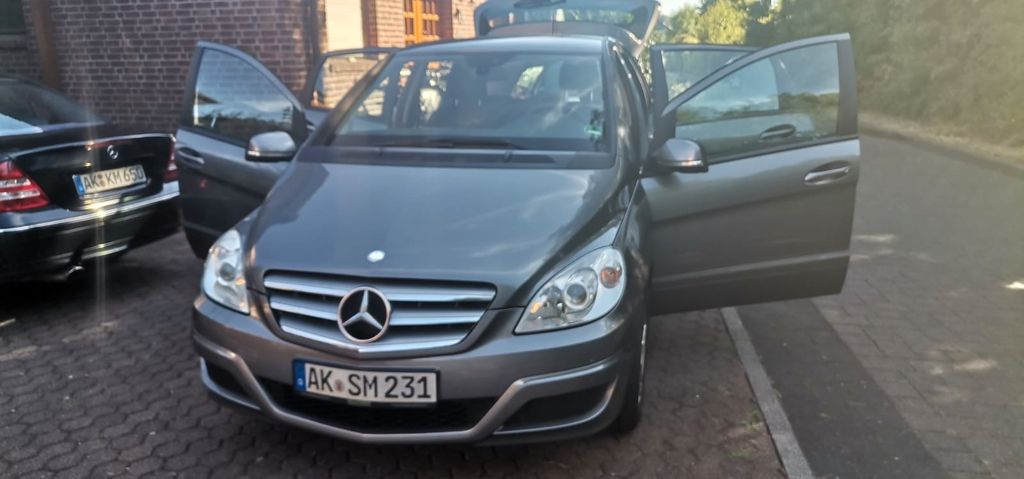 Mercedes-Benz B 170 236.110 km 2.000 &euro; Pleckhausen 56593