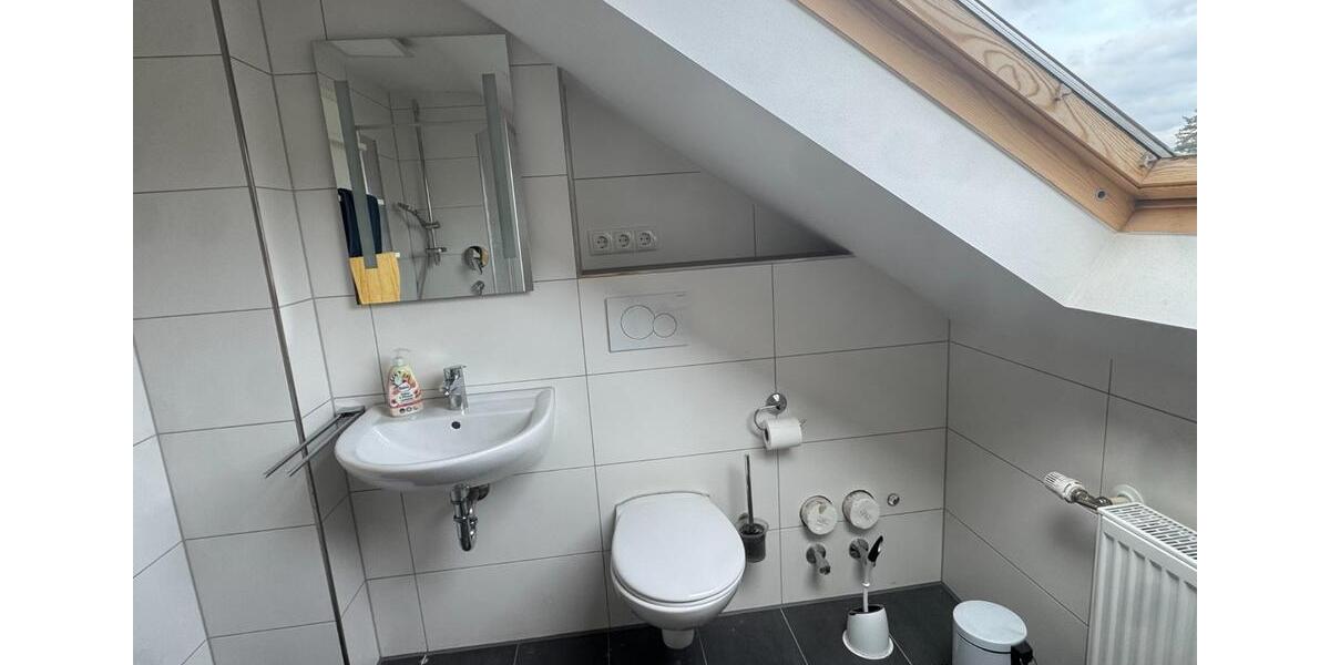 Dachgeschoßwohnung Koblenz Lay - 2 Zimmer, 38 m&sup2;, 513&euro; | Angebot:25752364