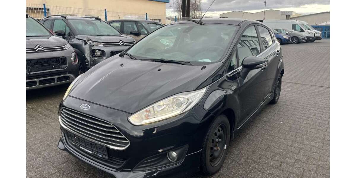 Ford Fiesta 228.000 km 2.990 &euro; Halsenbach 56283