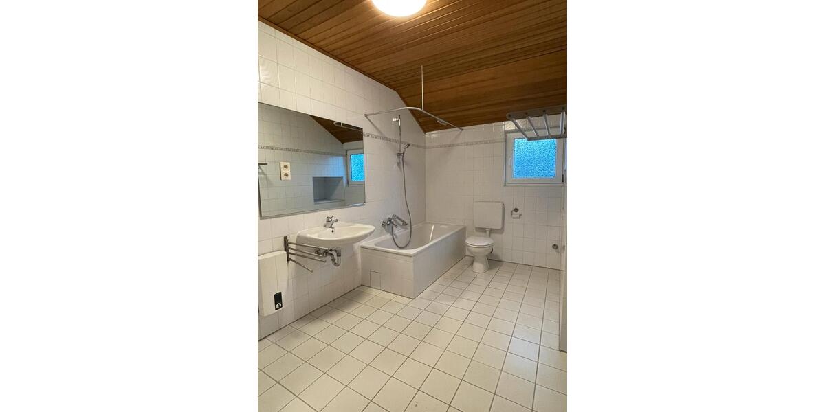 Dachgeschoßwohnung Koblenz Arenberg-Immendorf - 1 Zimmer, 76 m&sup2;, 560&euro; | Angebot:26647759