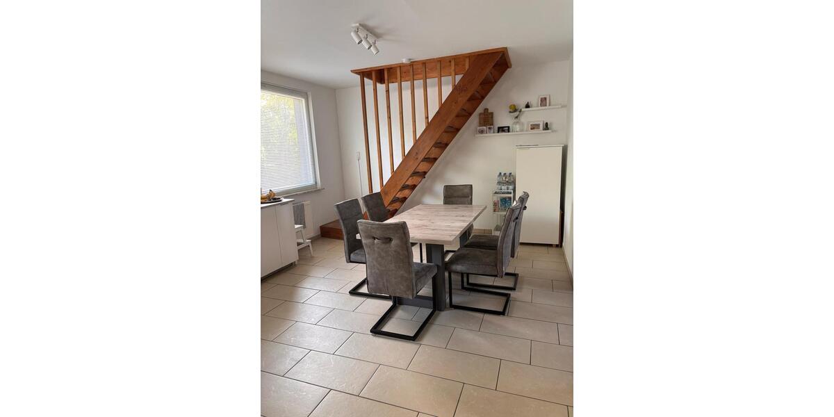 Maisonettenwohnung Neuwied Block - 4 Zimmer, 110 m&sup2;, 800&euro; | Angebot:26475193