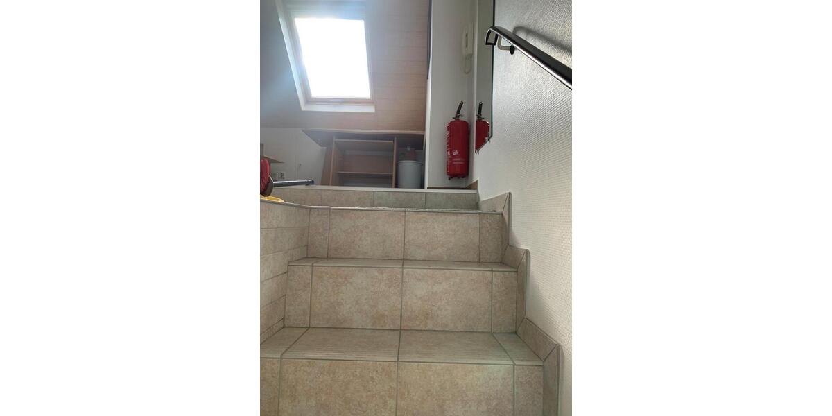 Dachgeschoßwohnung Koblenz Karthause - 1 Zimmer, 45 m&sup2;, 800&euro; | Angebot:25424389