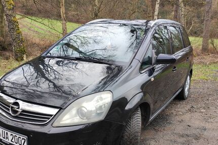 Opel Zafira 270.000 km 3.000 &euro; Hatzenport 56332