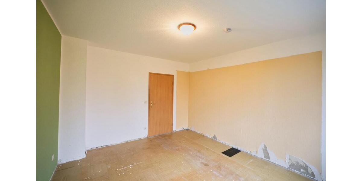 Geräumige EG-3-ZKB-WHG mit EBK, Terrasse, Garten und TG Stellplatz in Koblenz-Karthause 3 zimmer